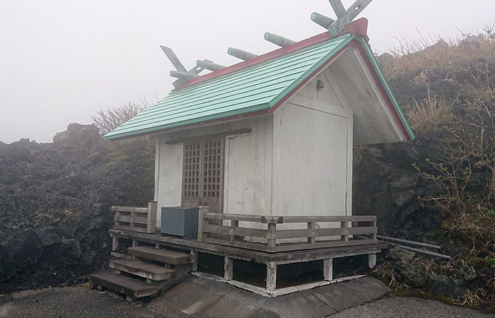 三原神社
